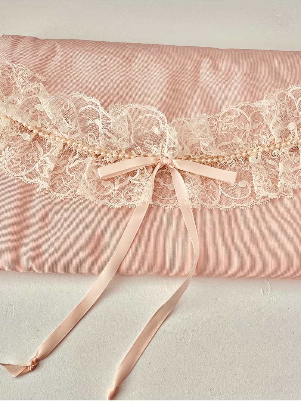 Vtg Victoria’s Secret Pink Lingerie Storage Bag With Lace Trim. Foldover pouch